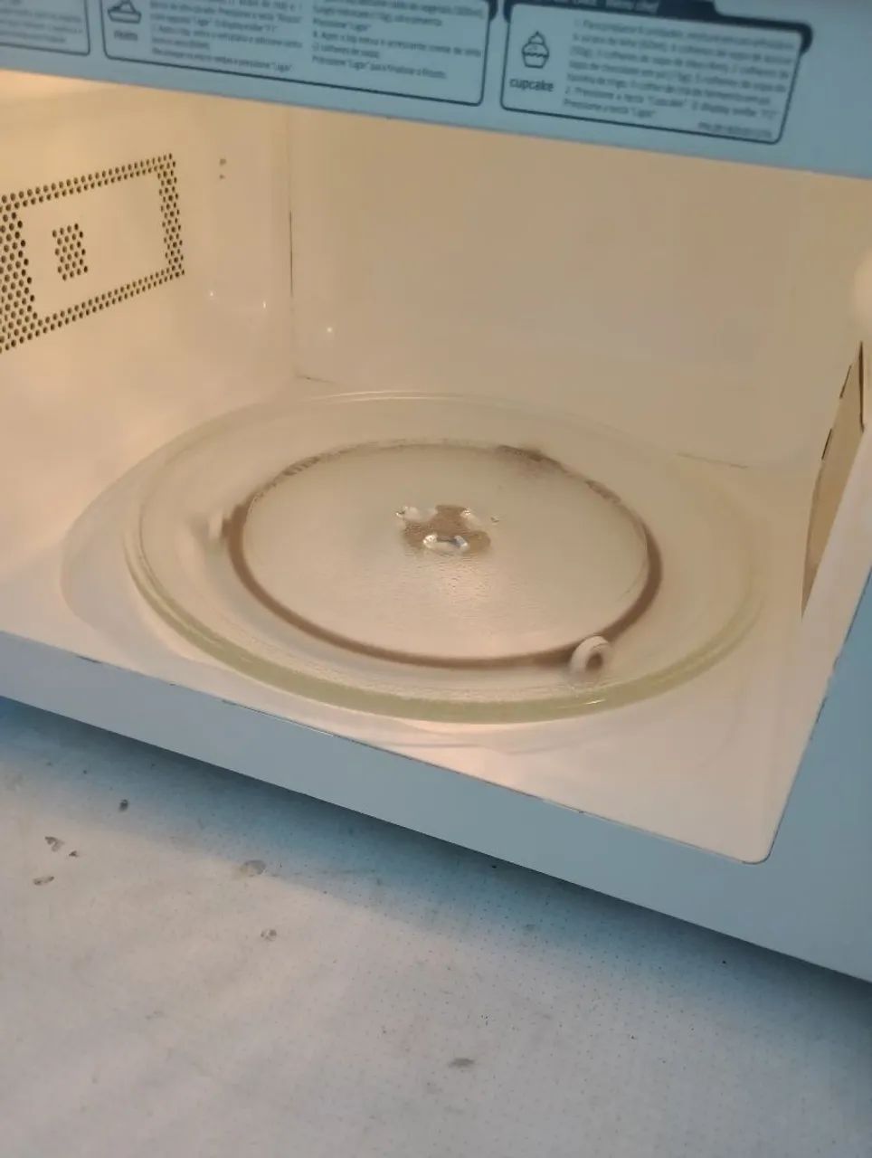 Microondas Midea 20 litros - Foto 2