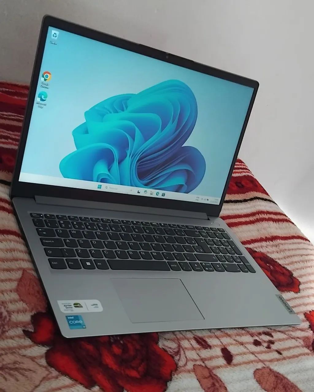 Notebook Lenovo ideapad Core i3 12°Geração SSD 256GB+4GB RAM Nota Fiscal Não Abaixo valor - Foto 4