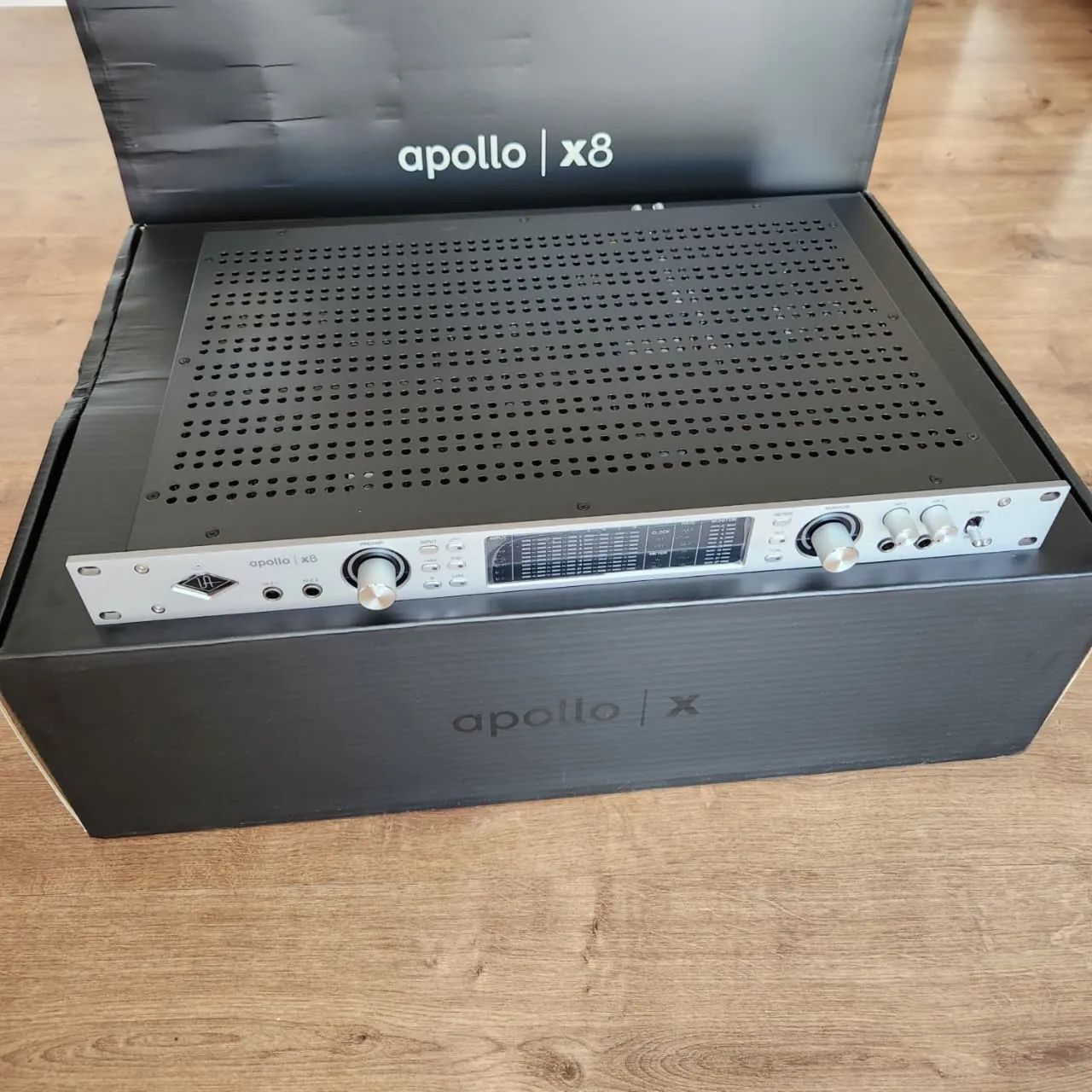 Universal Áudio Apollo x8 Gen 2 