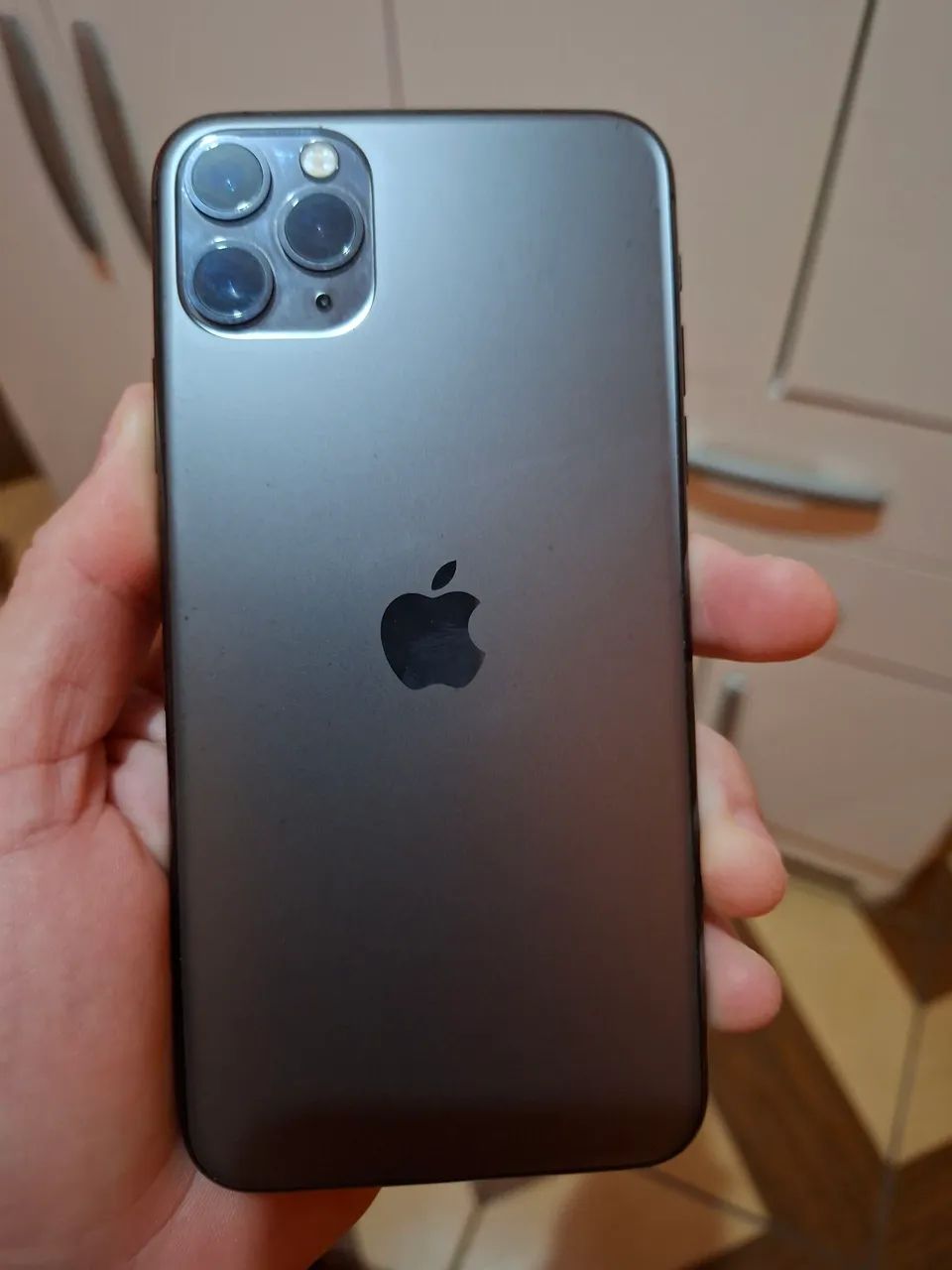 IPhone 11 pro max 64GB - Foto 2