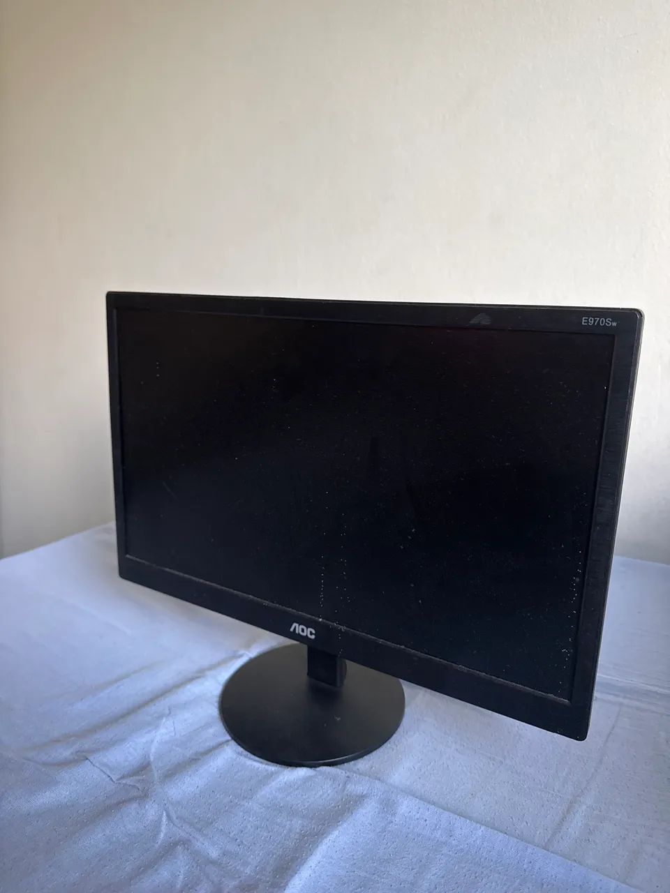 Monitor 60hz AOC - Foto 2