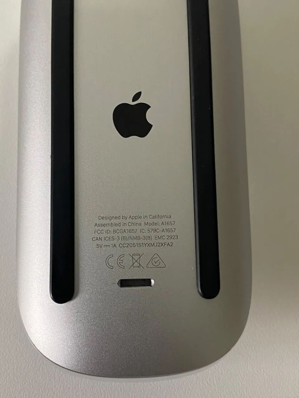 Apple Magic Mouse 2 A1657 Branco - Foto 2
