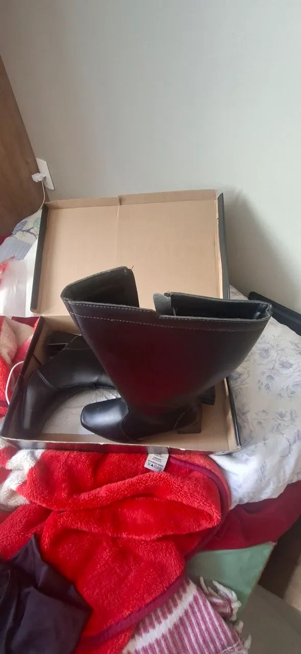 Botas