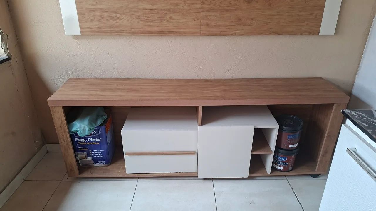 Painel de TV e rack
