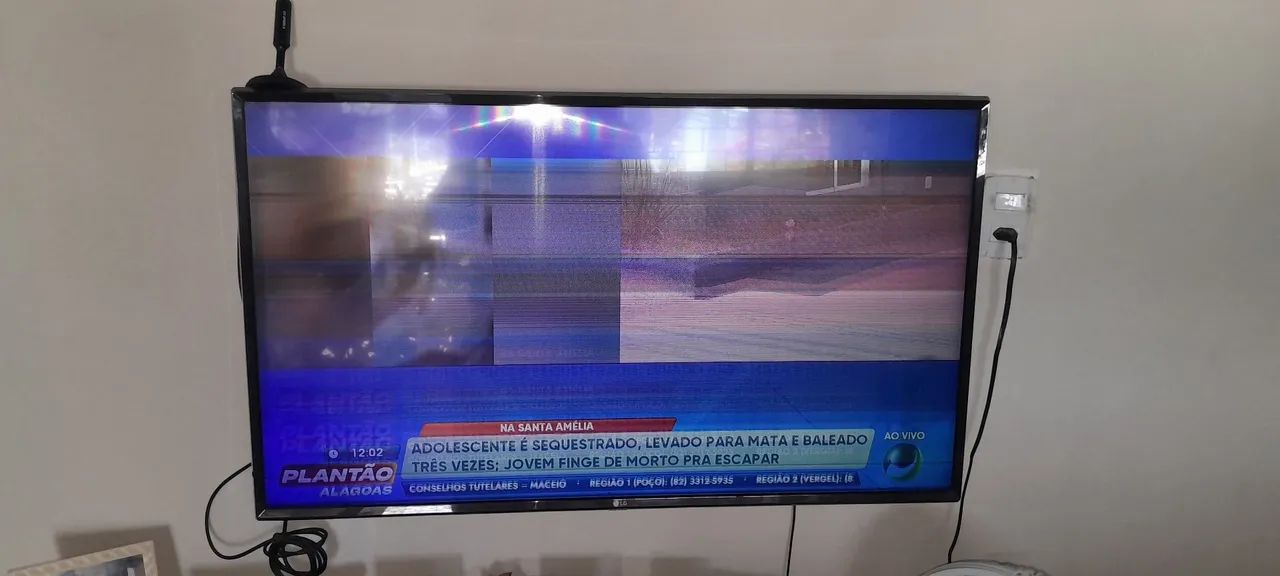 Vendo Smart TV LG 43 polegadas leia a descrição  - Foto 2