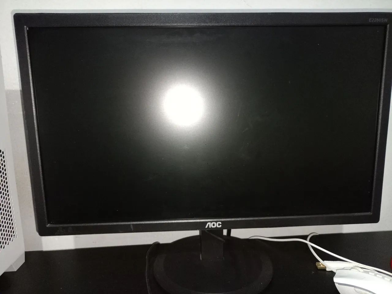 Monitor AOC - 21,5" Full HD 60 Hz - Foto 2