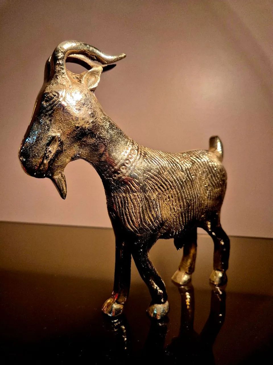 Bode escultura em bronze 