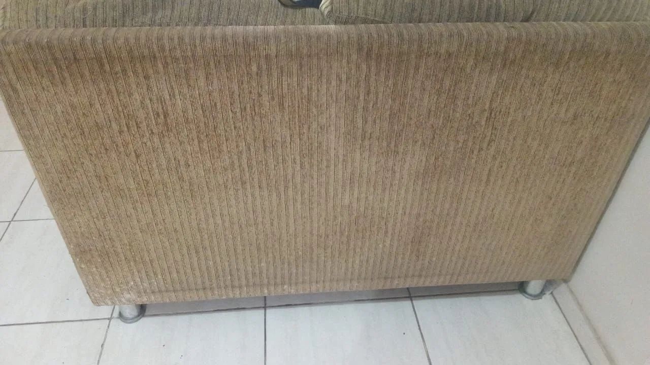 Sofá, com excelente estrutura.  - Foto 3