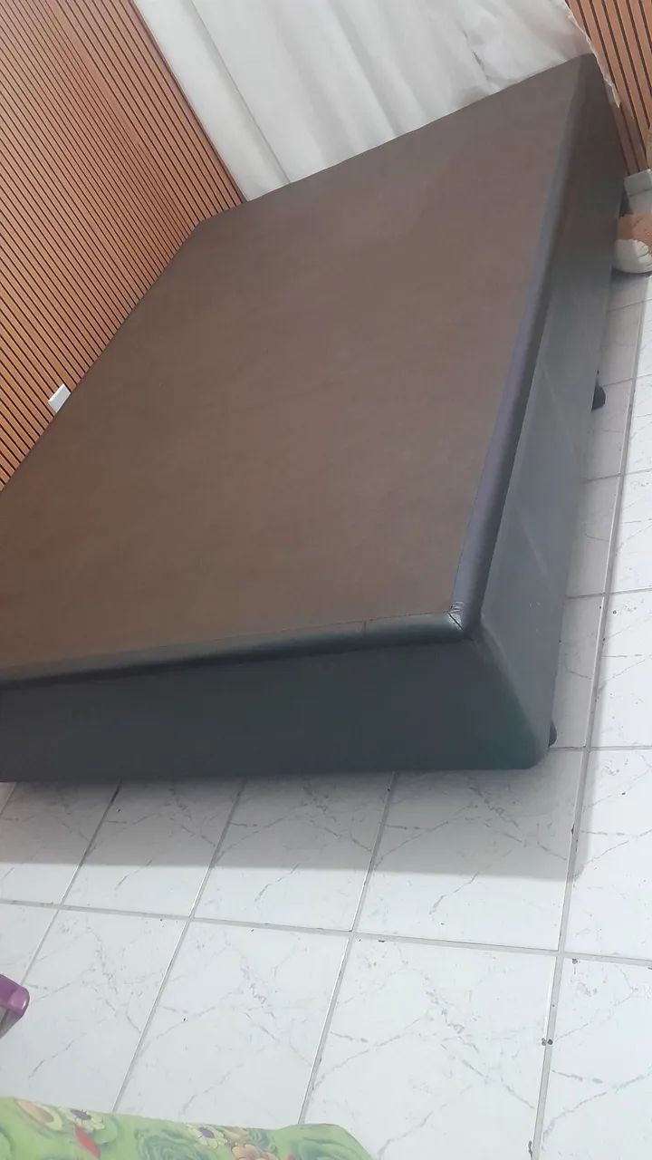 Base box bau viúva medindo 128/188