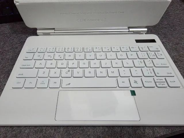 Capa c/ Teclado e Trackpad para Samsung Galaxy Tab S11/S10/S10 FE/S9/S9 FE 10.9 polegadas - Foto 2