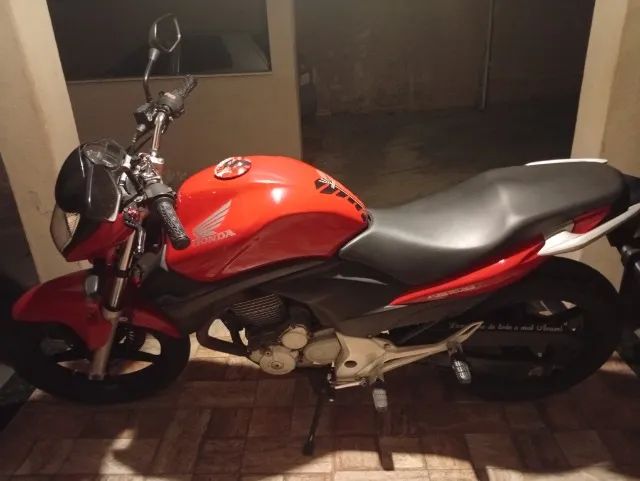 Moto CB 300cc  - Foto 2