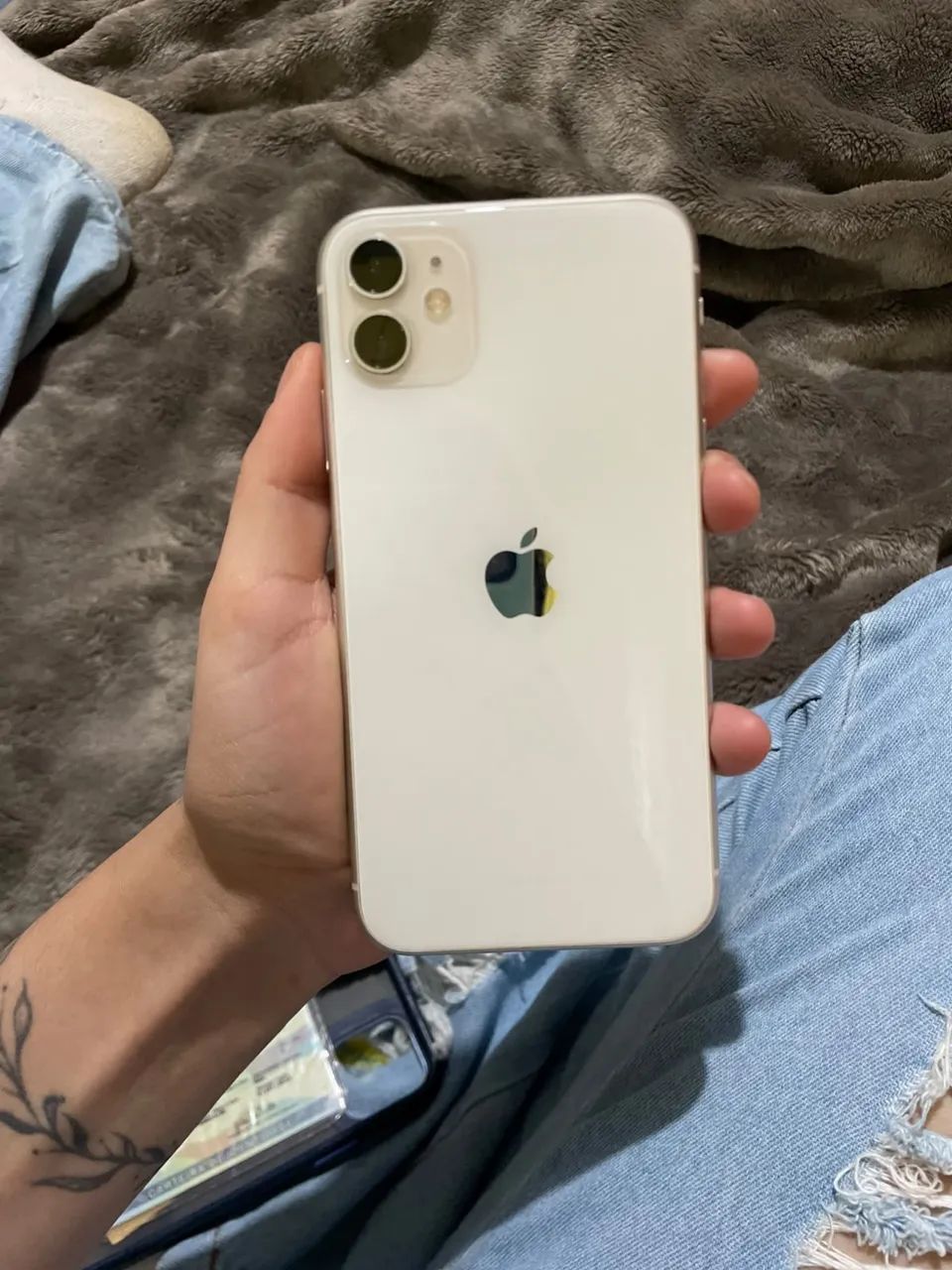 iPhone 11 estado novo 