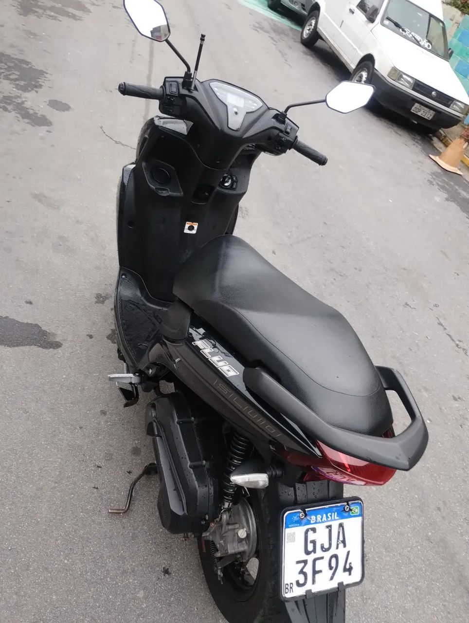 Fluo 125 - Foto 2