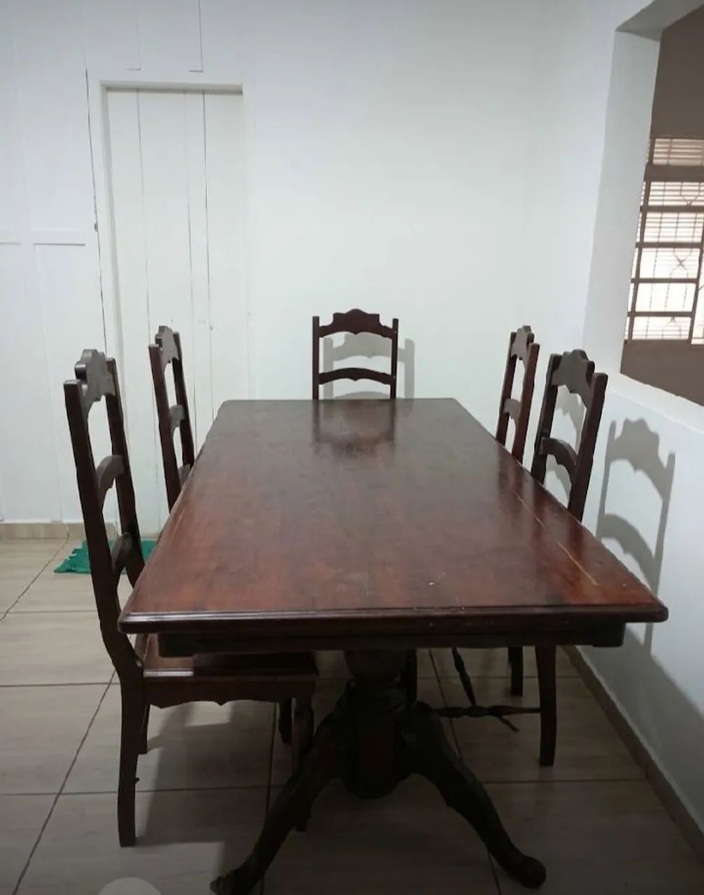 Vendo Jogo de armário e mesa Rústico 