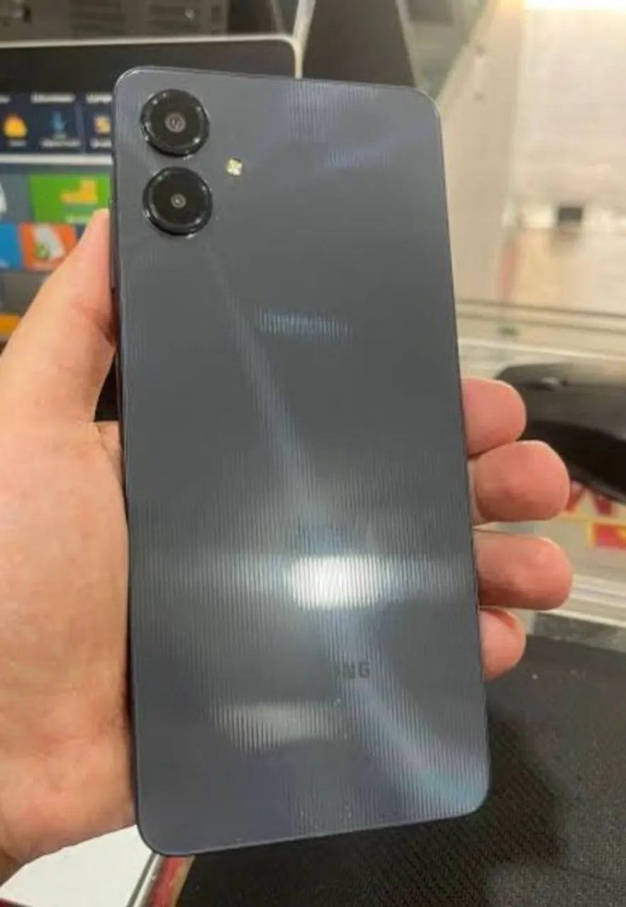 Samsung A06 