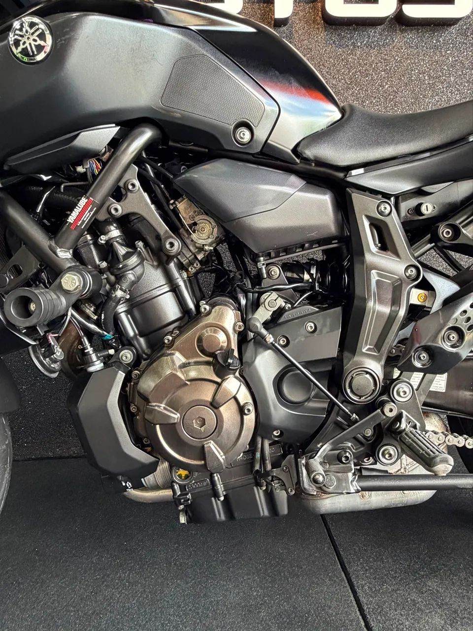 YAMAHA MT 07 - 2022  - Foto 4