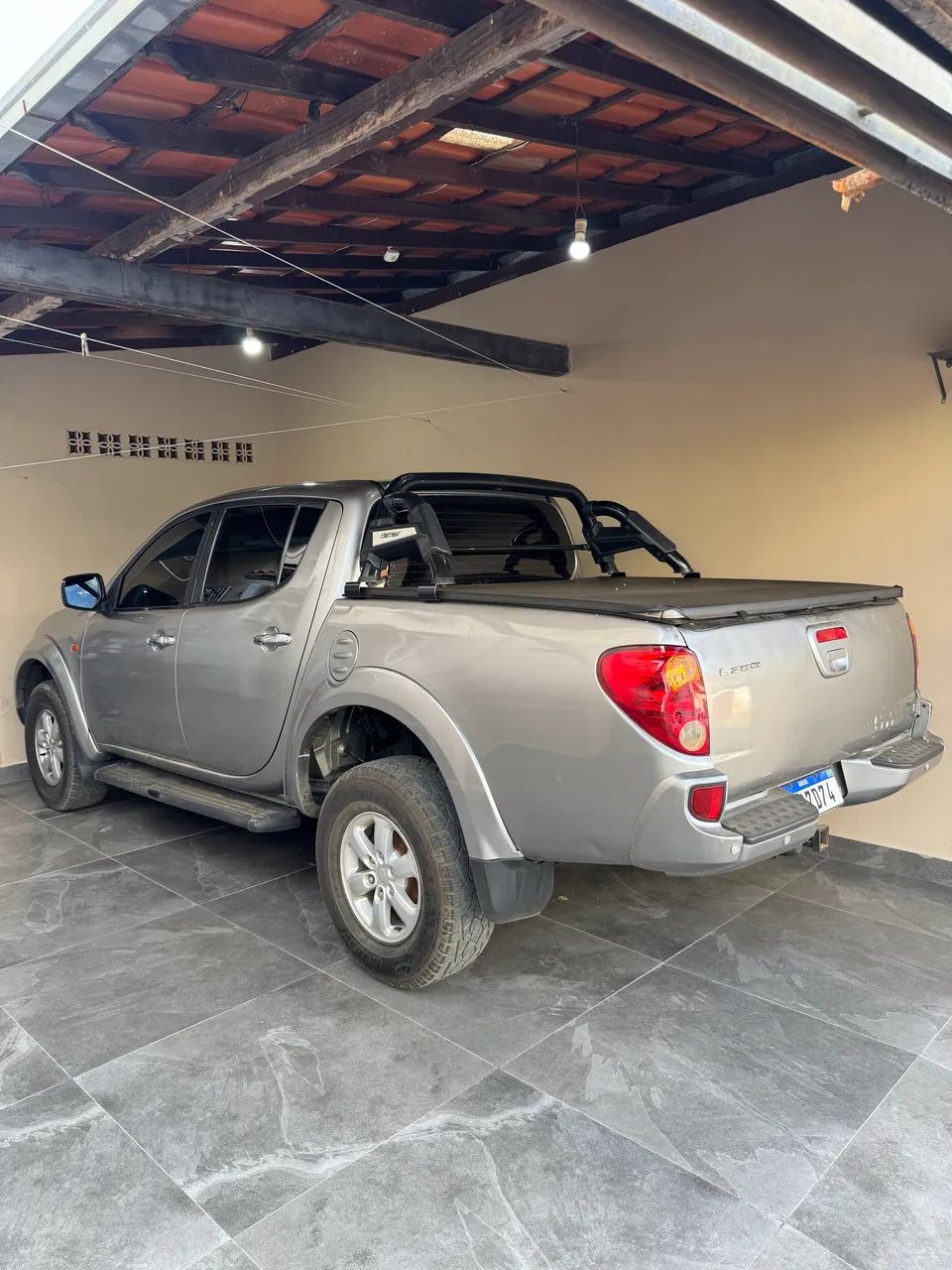 Santo Antônio para carro Mitsubishi l200 Triton 