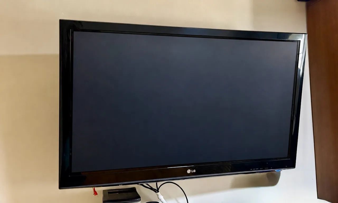 TV LG 50 polegadas ? excelente estado  - Foto 3