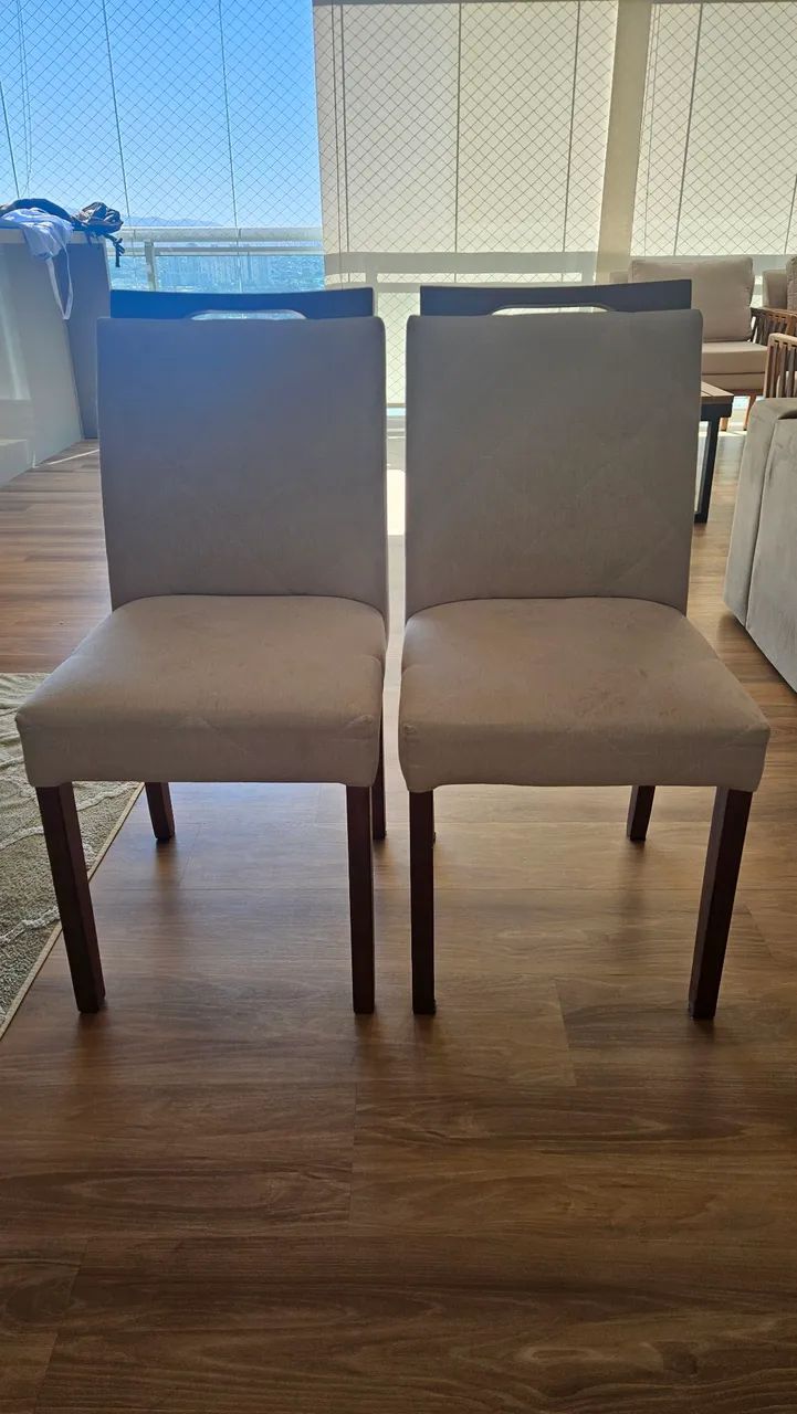 Conjunto Mesa de Jantar + 4 Cadeiras - Foto 3