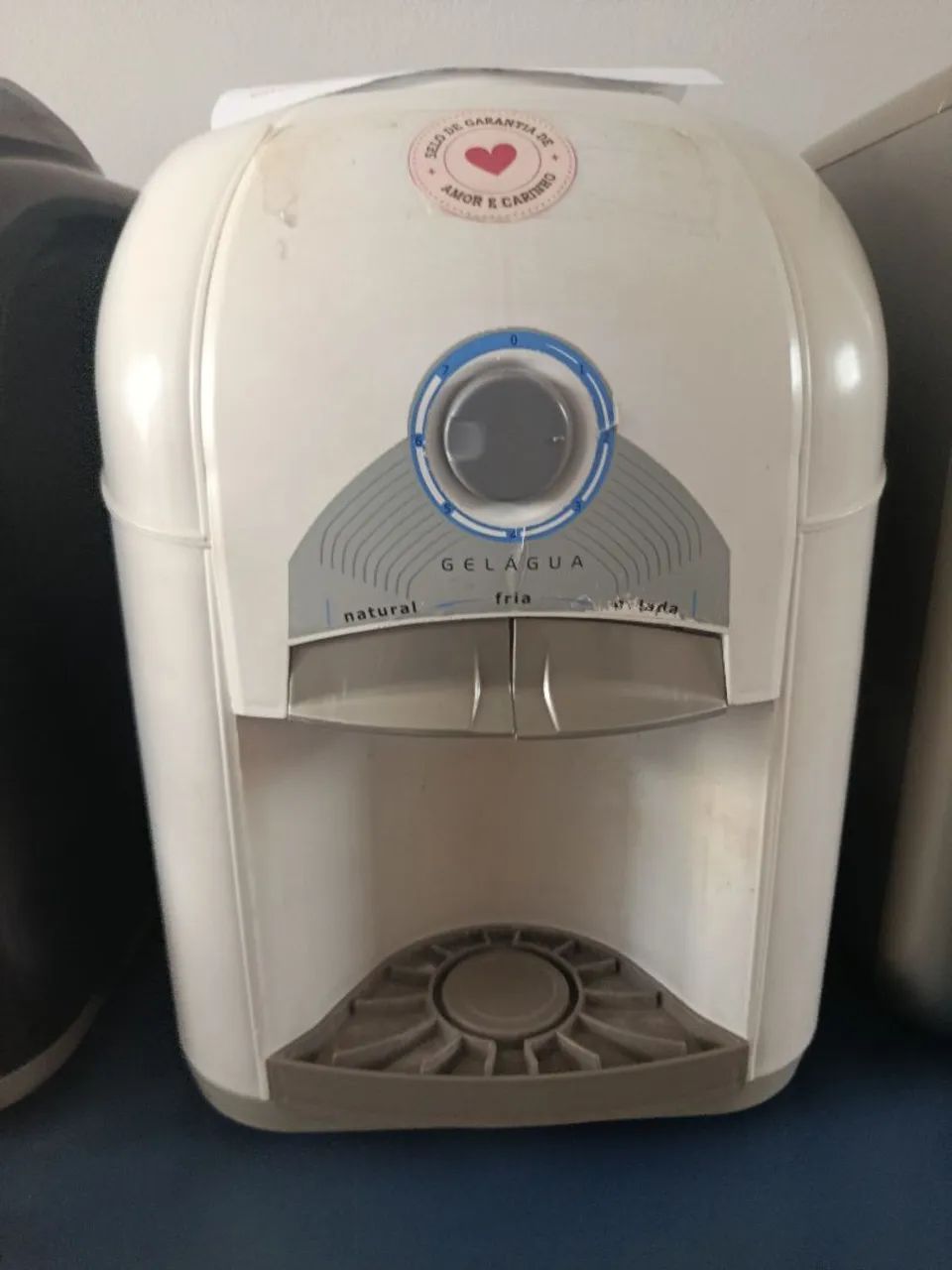 Gelágua Esmaltec de mesa 