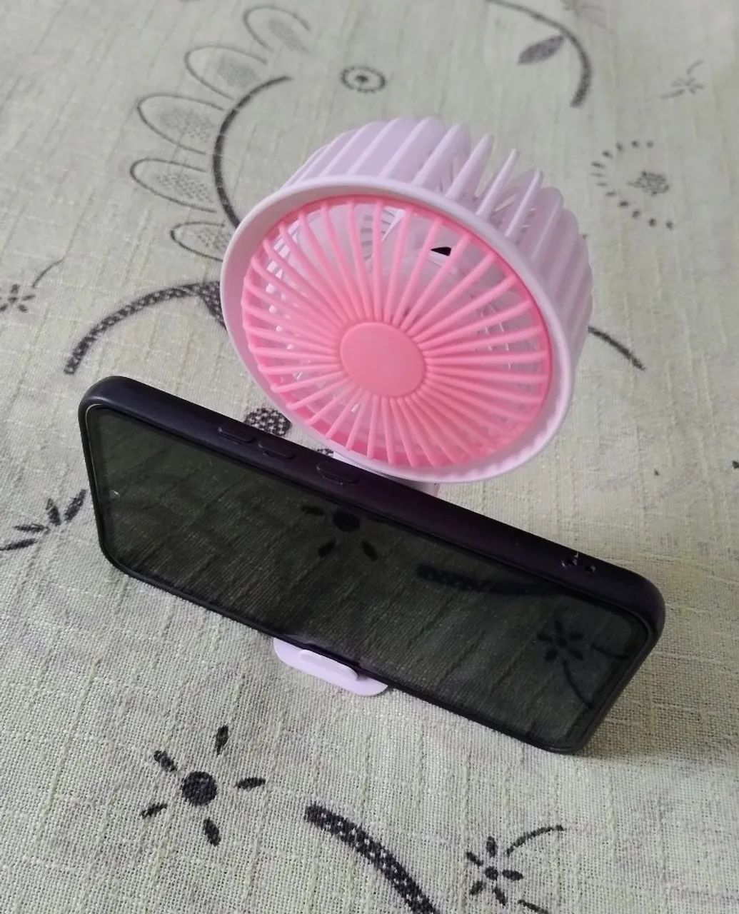 Ventilador com suporte - Rosa