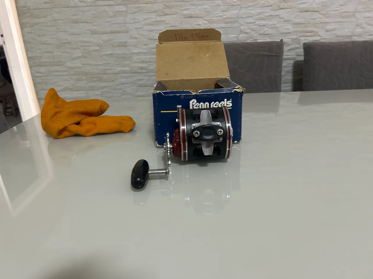 Carretilha Penn Special Senator 113/H2 4/0 com kit de lamp - Foto 4