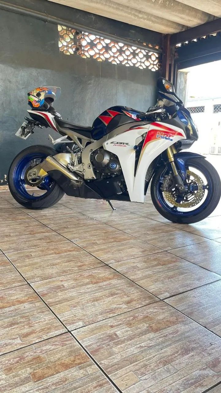 Honda CBR 1000RR Fireblade