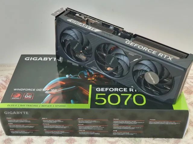 Placa de Video RTX 5070 Windforce OC SFF 12G Gigabyte - Foto 2
