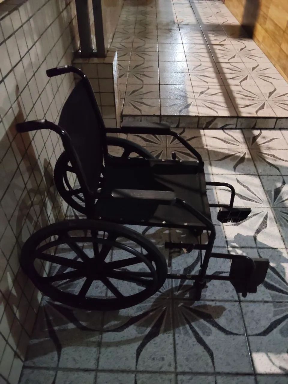 Cadeira de Roda - Foto 5