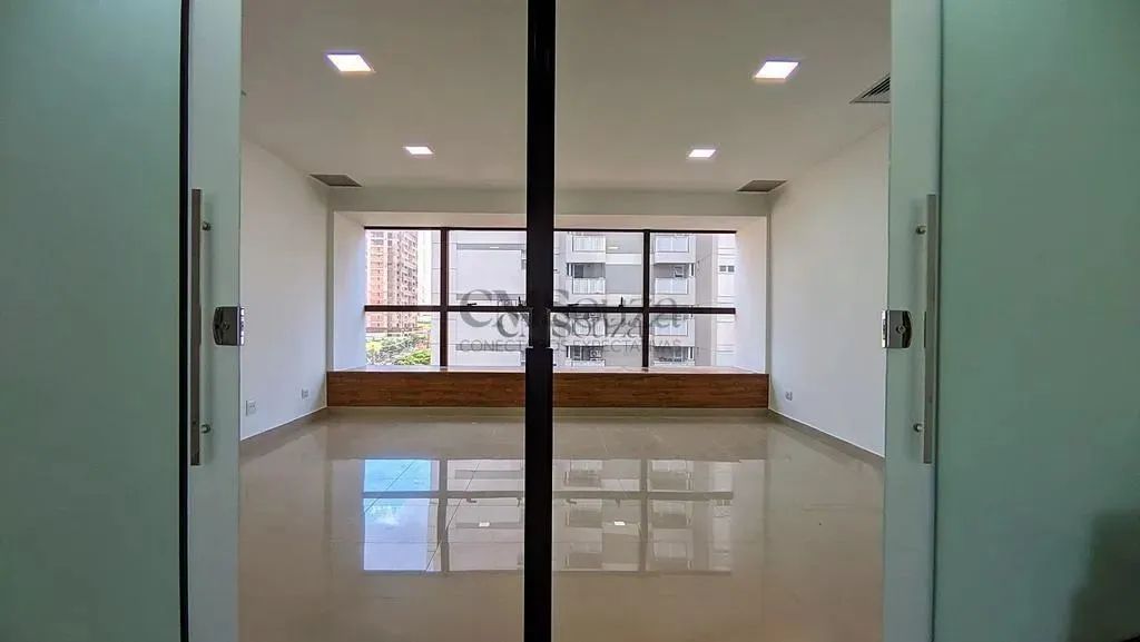 Sala comercial para alugar no Edifício Geneve  46 m², 1 vaga  Gleba Palhano, Londrina - Foto 3