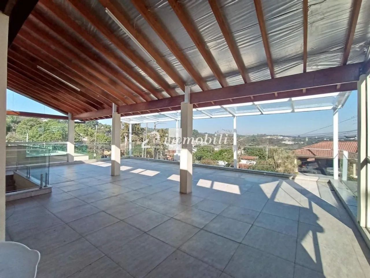 Casa à venda e para alugar em Cotia, Granja Viana, com 4 suítes, com 480.7 m² - Foto 3
