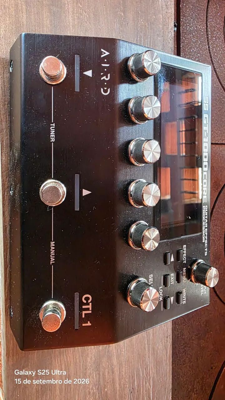 Boss GT-1000 Core - Excelente estado ( Com Fonte Original) - Foto 3