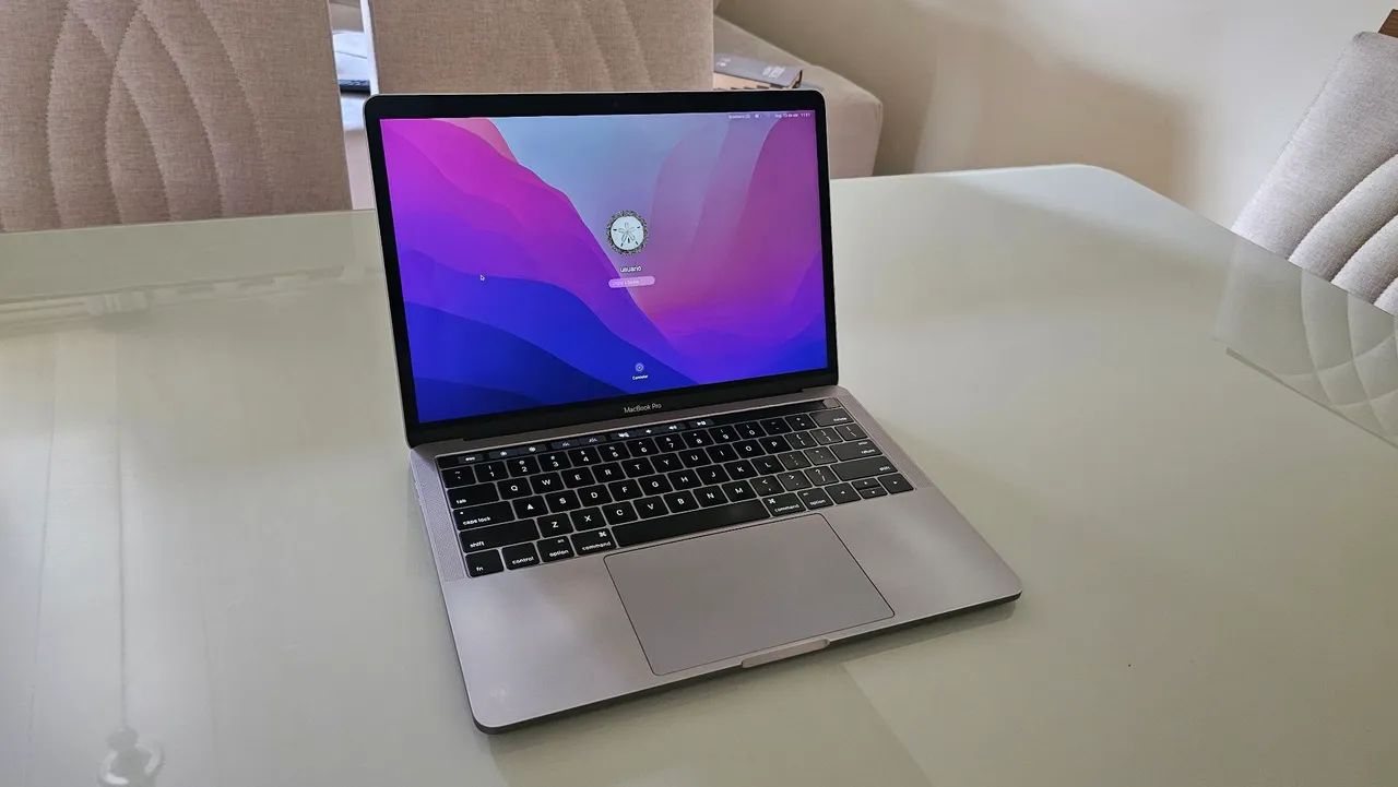 Macbook Pro 2016 touch bar 8gb 250gb - Notebooks - São José do