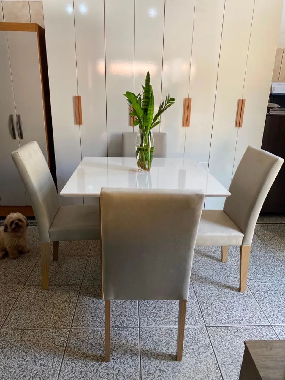 Mesa de Jantar MDF, 4 Cadeiras Estofadas Nova, Entrego  - Foto 2