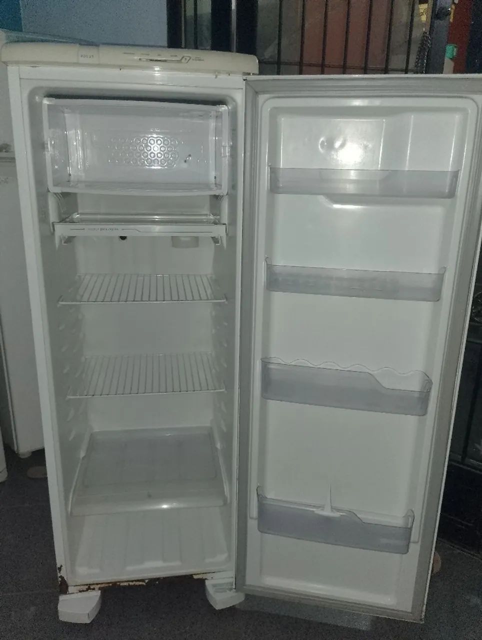 Geladeira Electrolux  - Foto 4