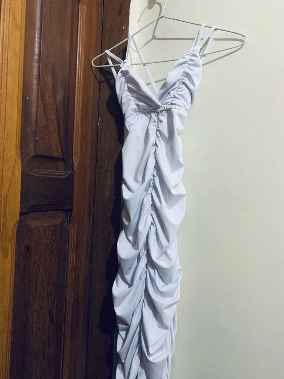 vestido midi branco longo 