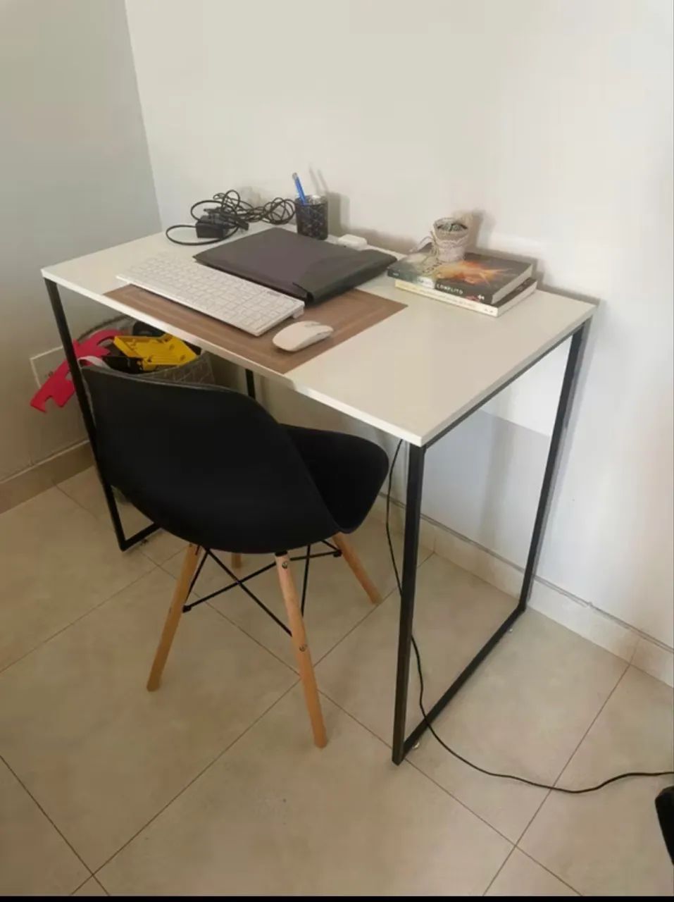 Mesa escrivaninha  - Foto 2