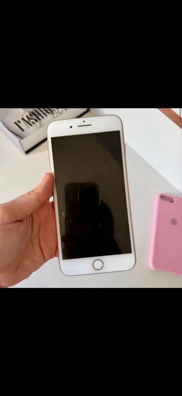 iPhone 8 Plus 64gb sem detalhe 