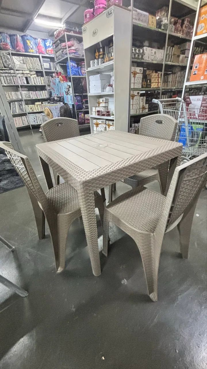 Jogo de mesa estilo rattan pronta entrega  - Foto 3