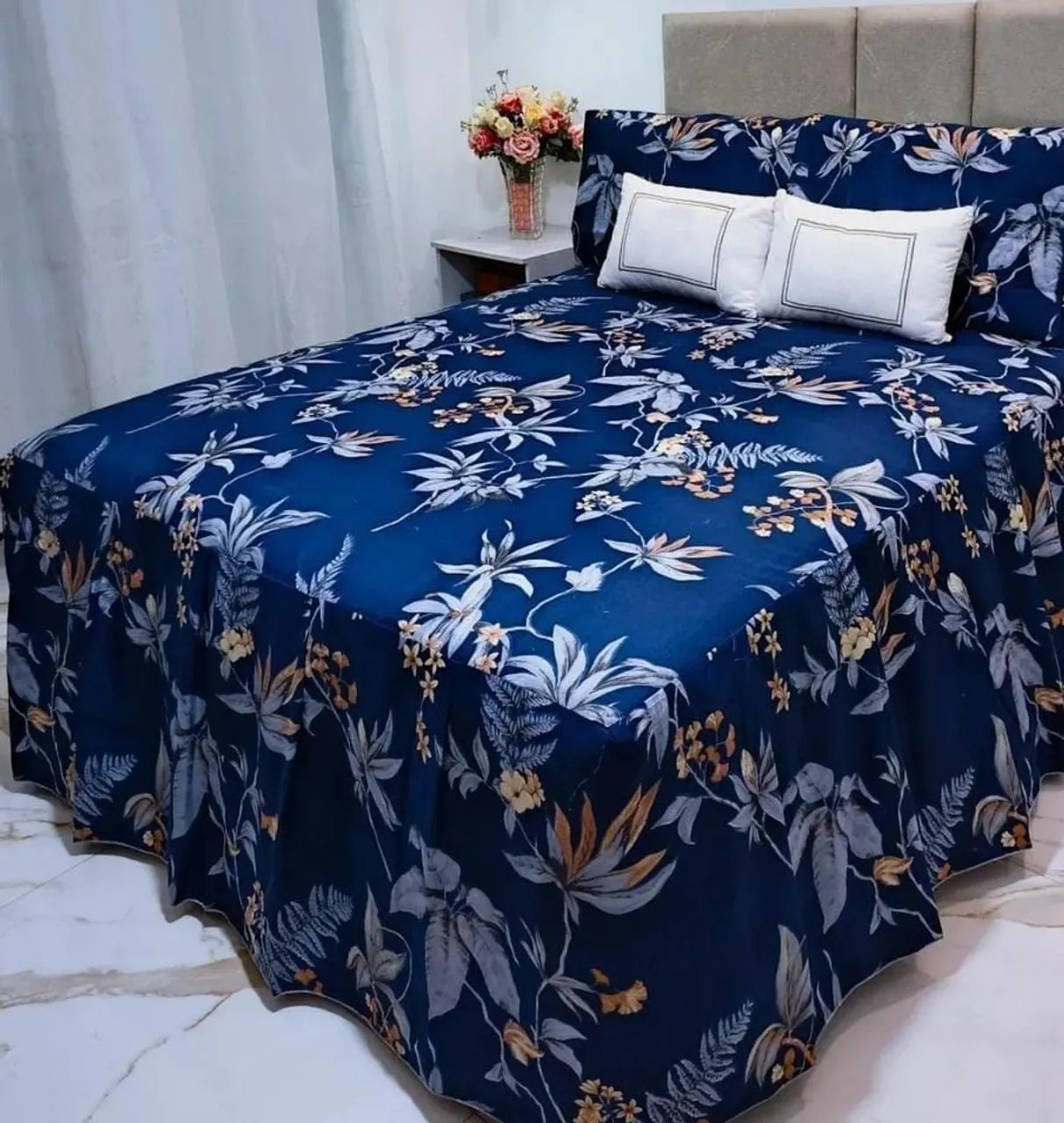 Cama casal box de babado