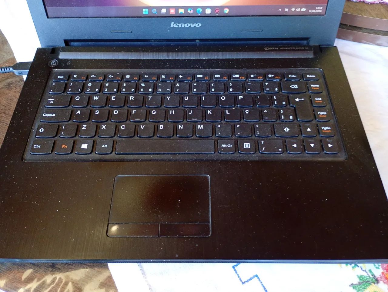 Notebook Lenovo g400s Intel i3 - Foto 3