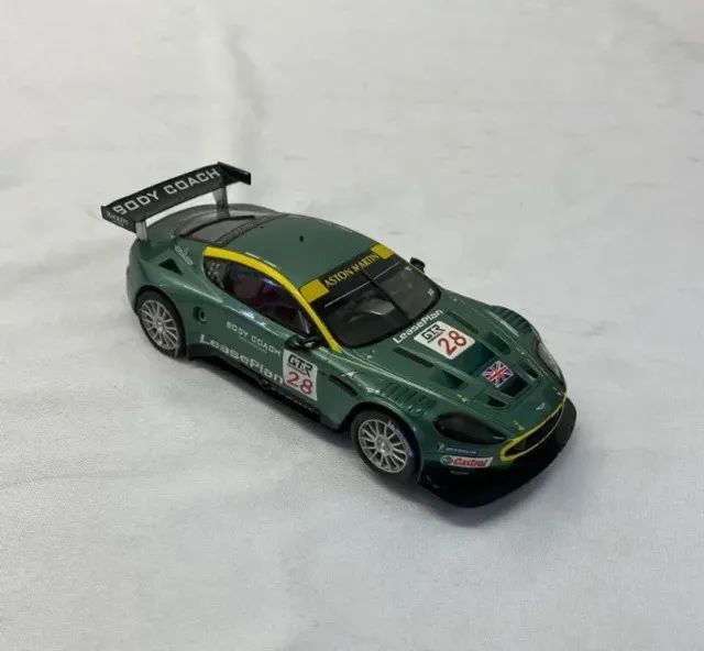 Carro de autorama 1/32 Scx "Aston Martin"