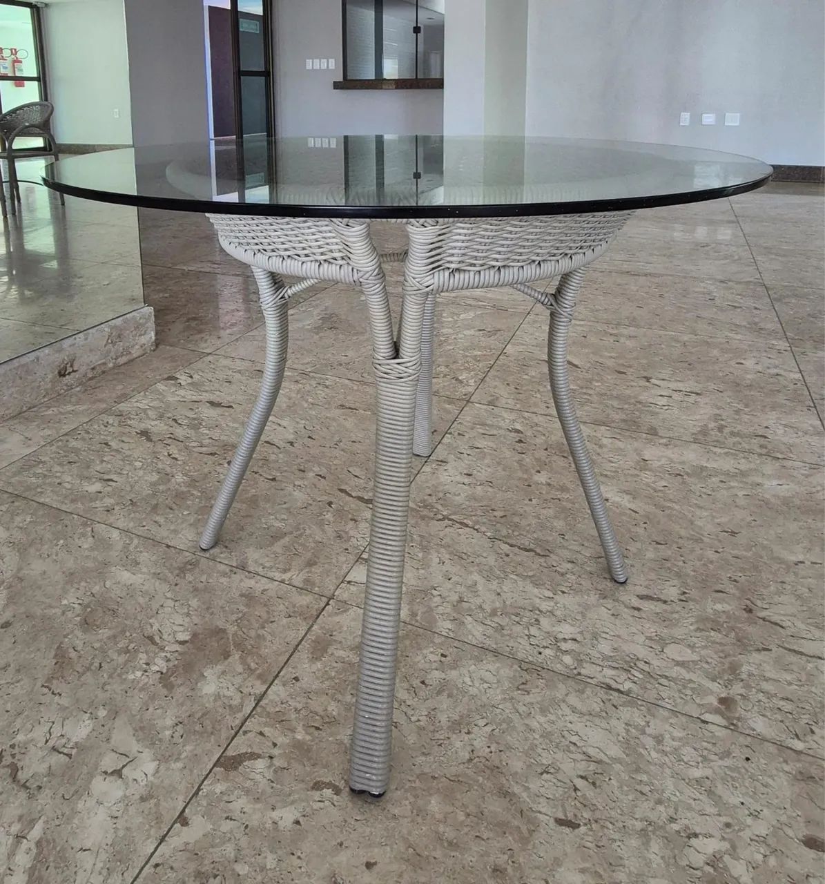 Conjunto mesa com cadeiras - Foto 5