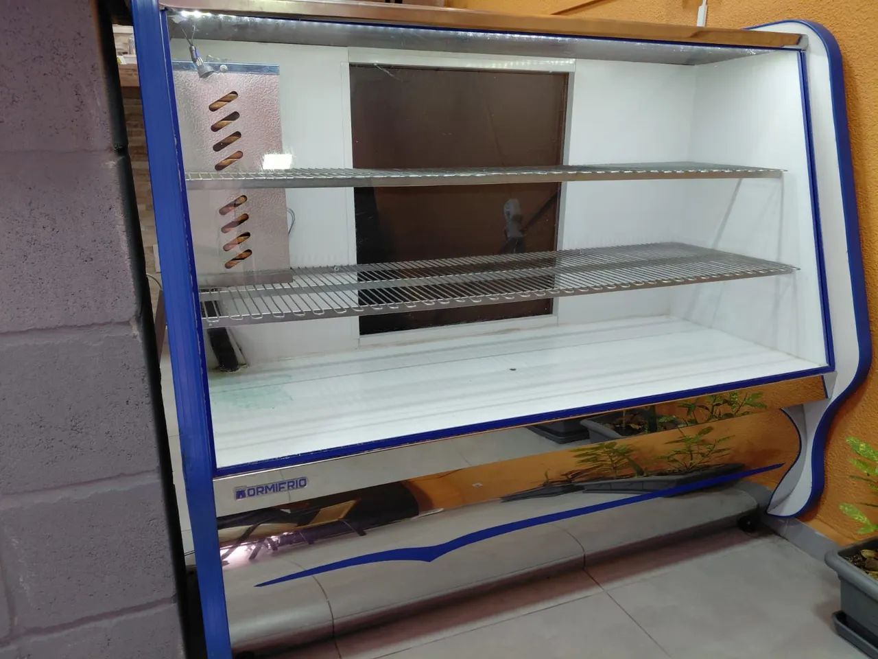 Balcão Expositor Refrigerado ORMIFRIO 220v