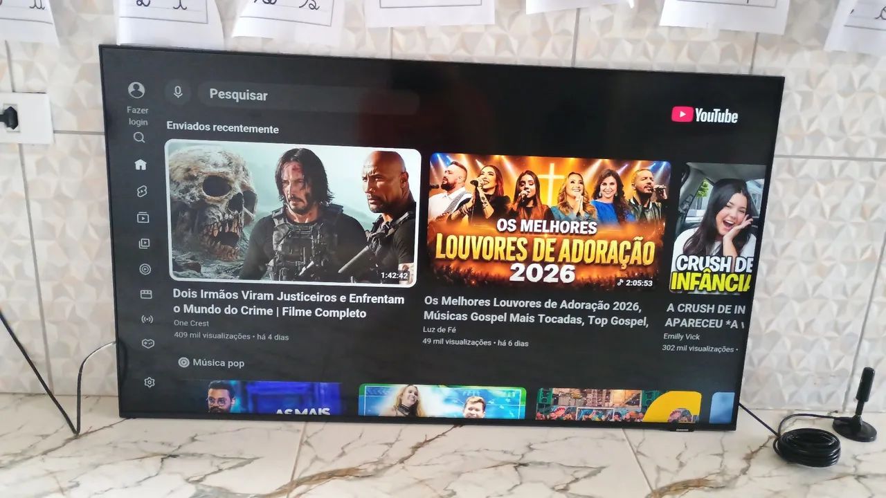 Tv fininha Samsung 50 polegadas smart 4k Alexa comando de voz Bluetooth Xbox jogos  - Foto 4
