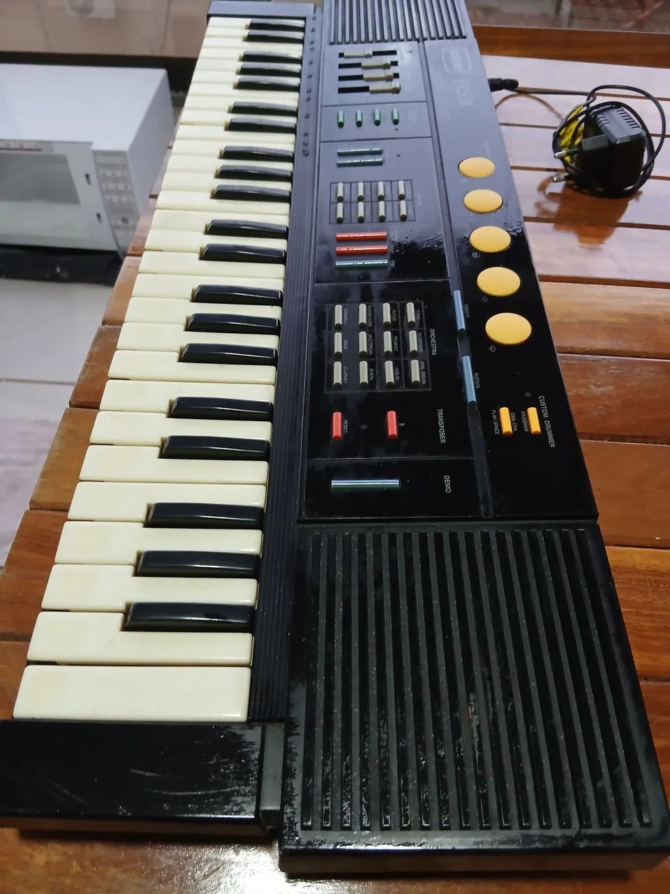 Relíquia Teclado de 1990 CCE - Foto 4