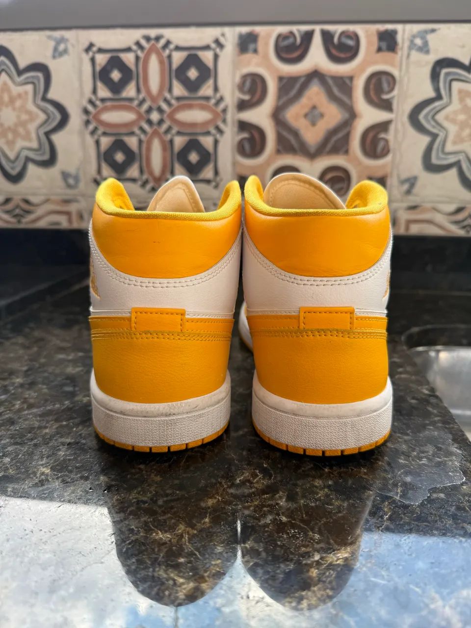Tênis Air Jordan 1 Mid Yellow Original  - Foto 5