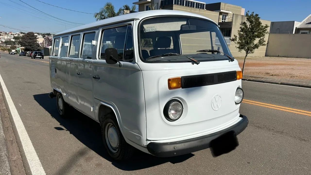 Volkswagen Kombi Standard/ Luxo/ Serie Prata 1995