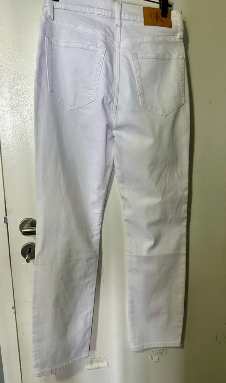 Vendo calça da Calvin Klein  - Foto 4