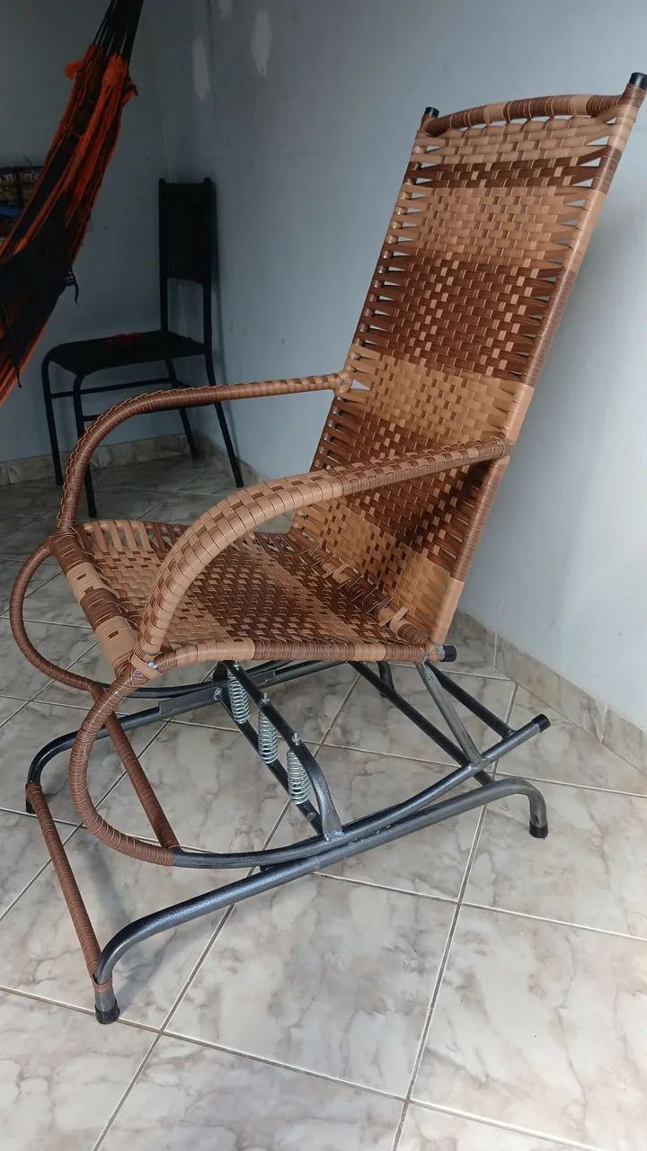 Cadeira de balanço  - Foto 3